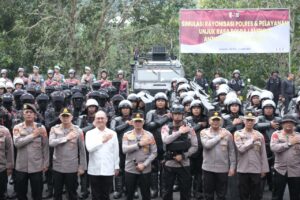 Polda Lampung Gelar Simulasi Rayonisasi Polres dan Penanganan Unjuk Rasa dalam Rangka Antisipasi May Day 2026 Polda Lampung Gelar Simulasi Rayonisasi Polres dan Penanganan Unjuk Rasa dalam Rangka Antisipasi May Day 2026